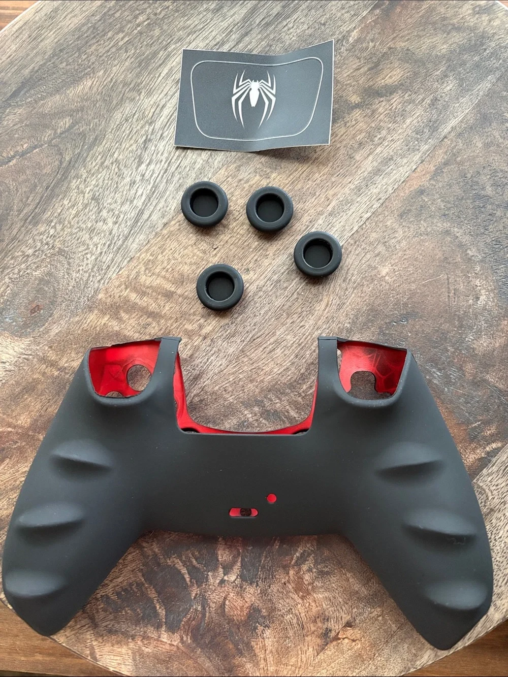 For PS5 Black & Red Spider-Themed silicone Controller Skin & Thumb Grips